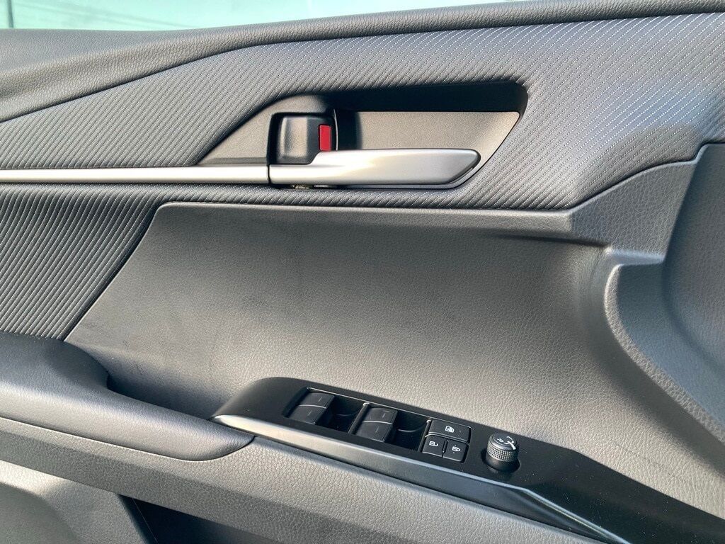 2025 Toyota Camry SE San Antonio TX