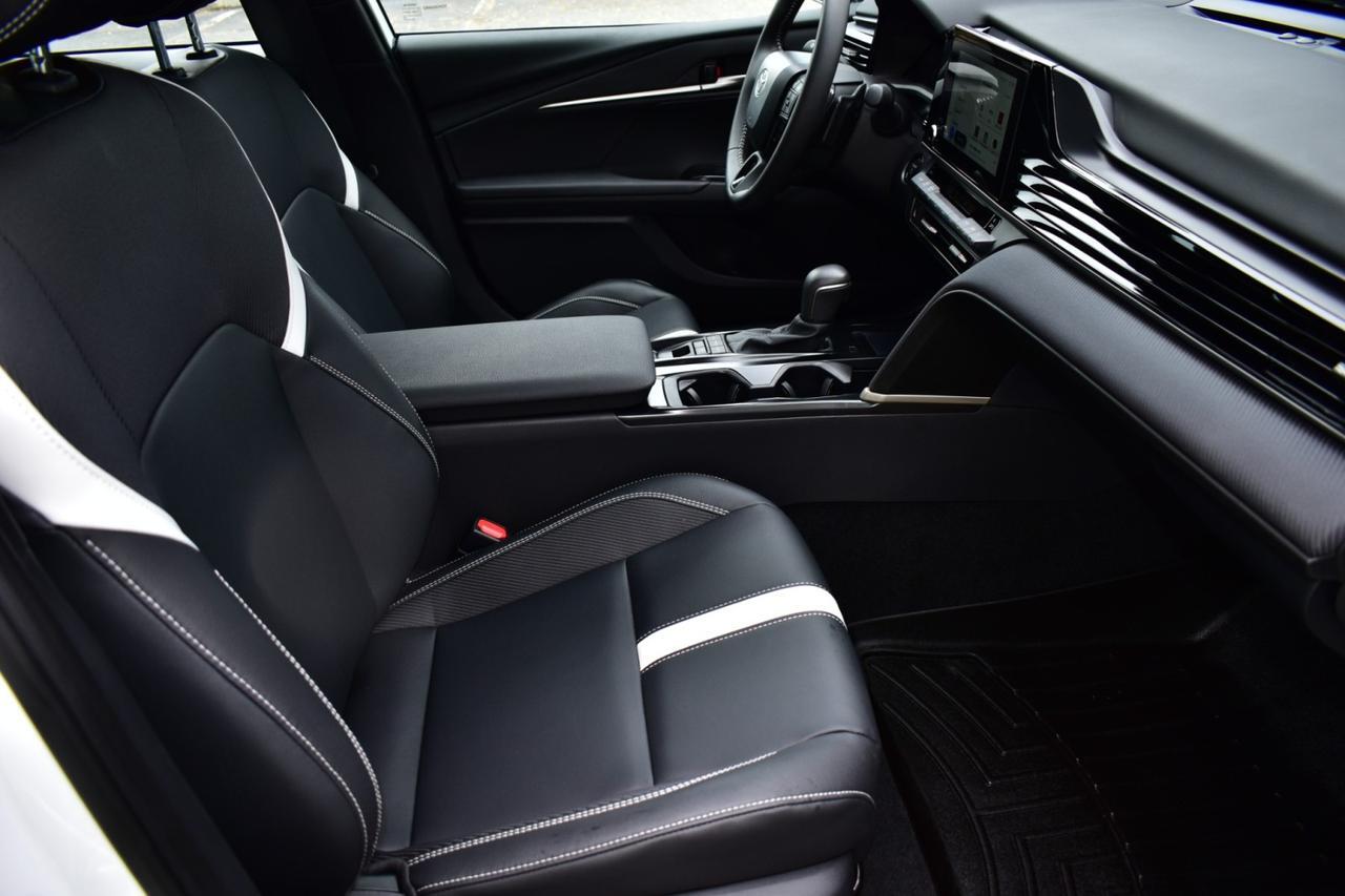 2025 Toyota Camry SE Tampa FL