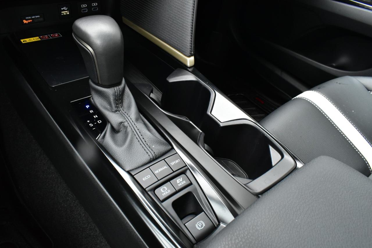 2025 Toyota Camry SE Tampa FL