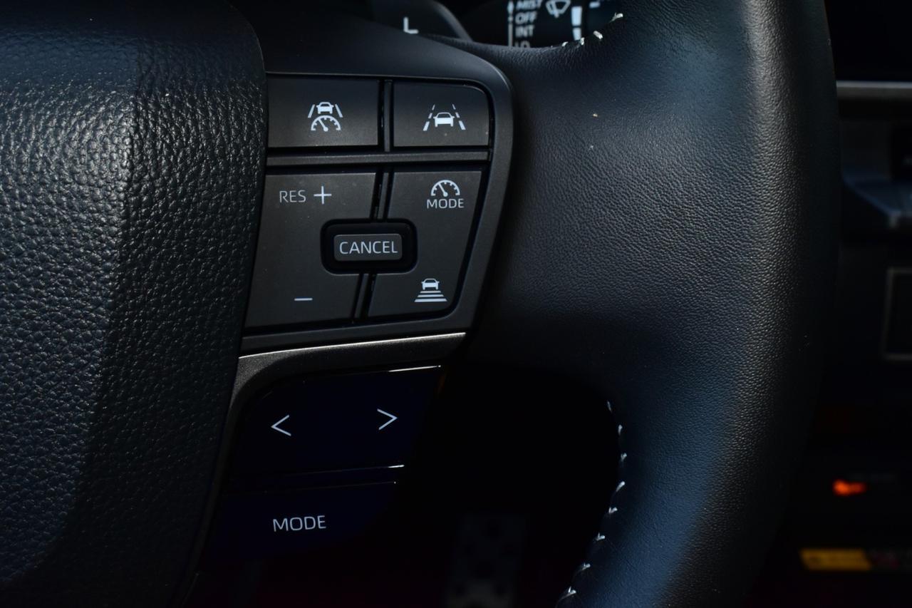 2025 Toyota Camry SE Tampa FL