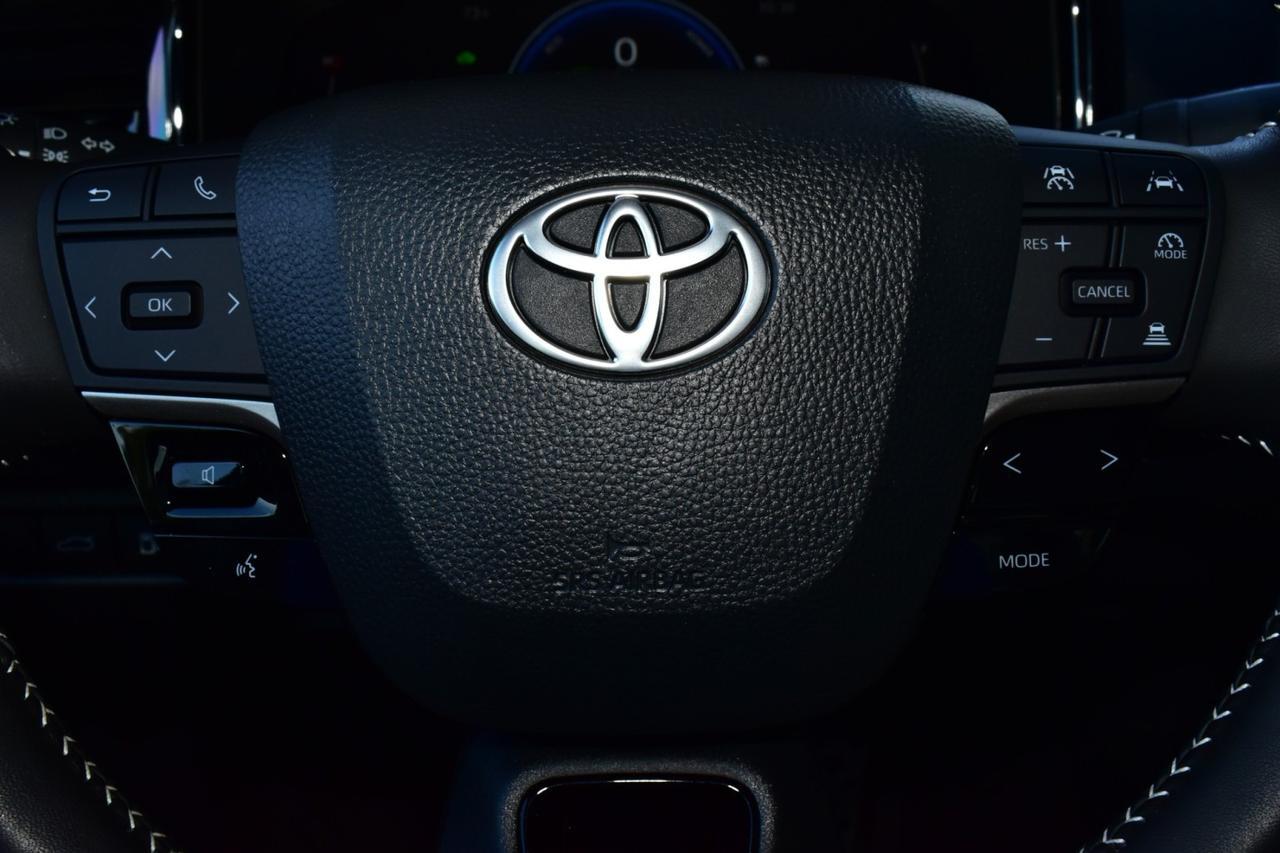 2025 Toyota Camry SE Tampa FL