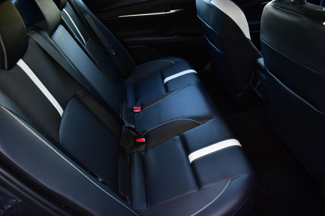 2025 Toyota Camry SE Tampa FL