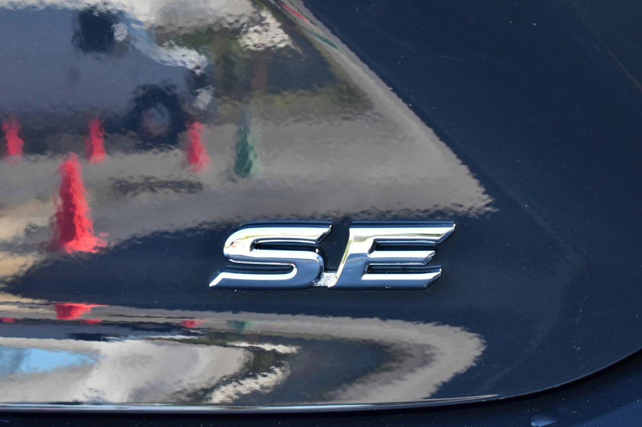2025 Toyota Camry SE Tampa FL
