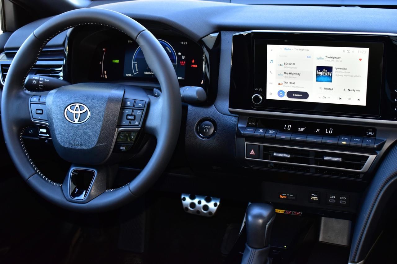2025 Toyota Camry SE Tampa FL