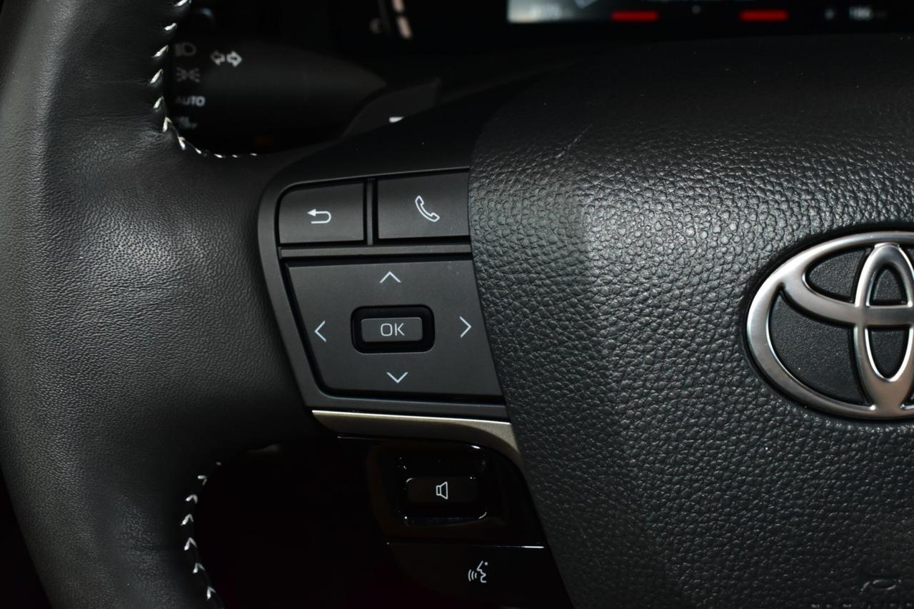 2025 Toyota Camry SE Tampa FL