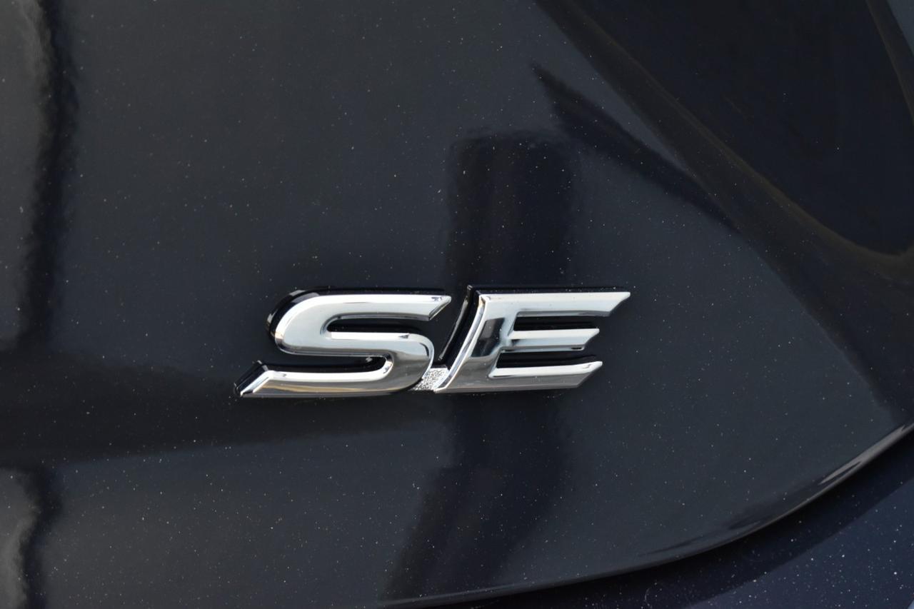 2025 Toyota Camry SE Tampa FL