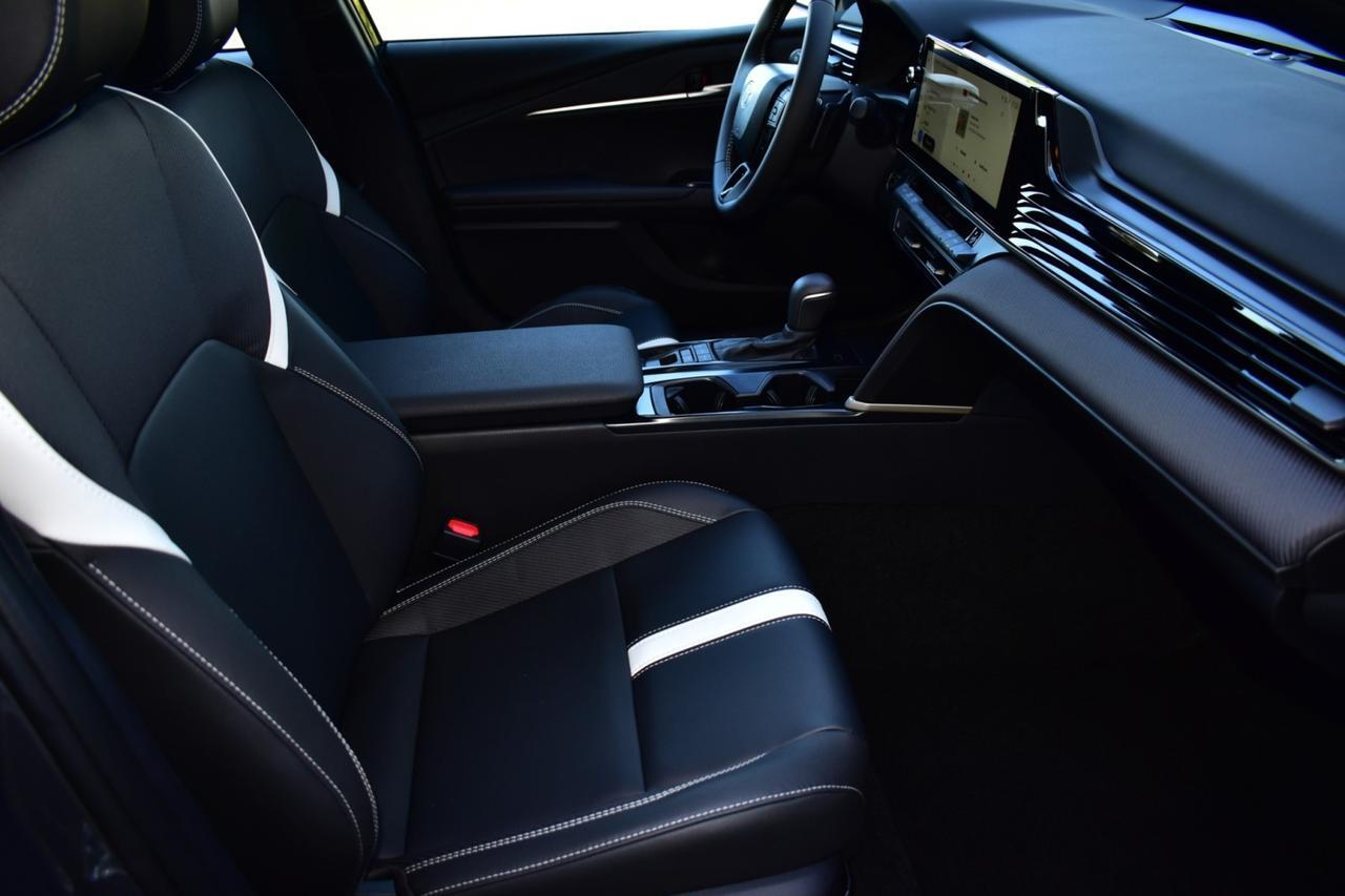 2025 Toyota Camry SE Tampa FL