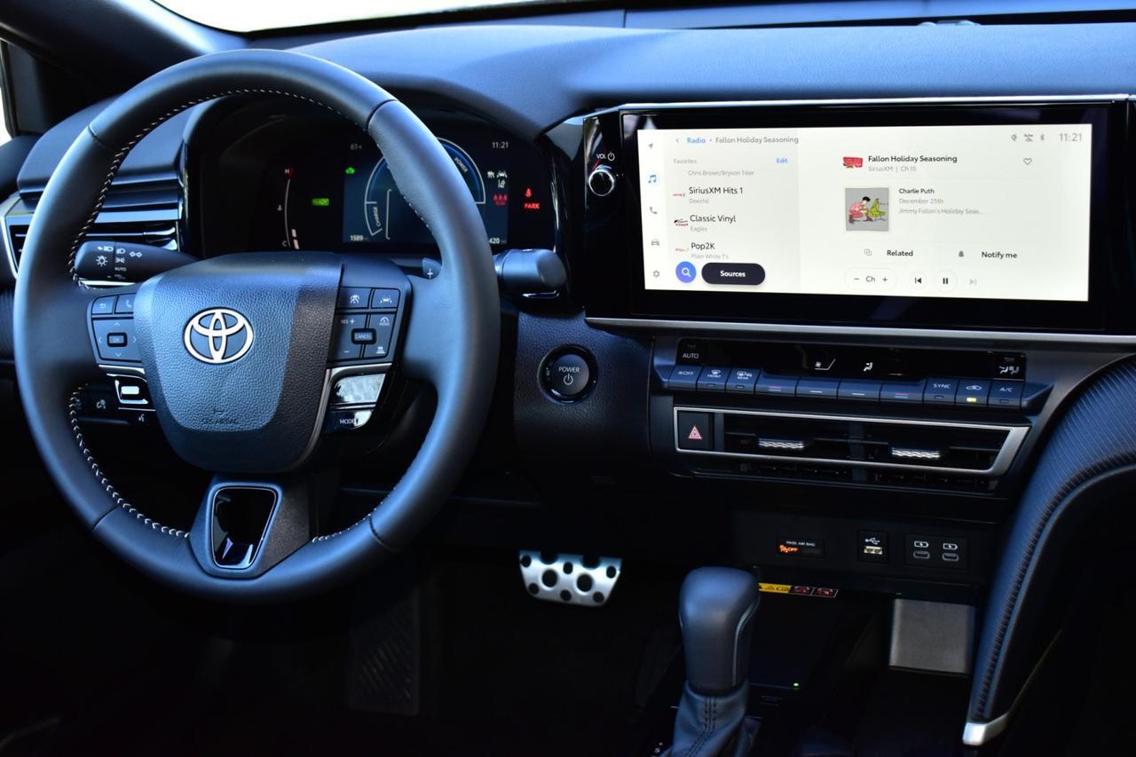 2025 Toyota Camry SE Tampa FL