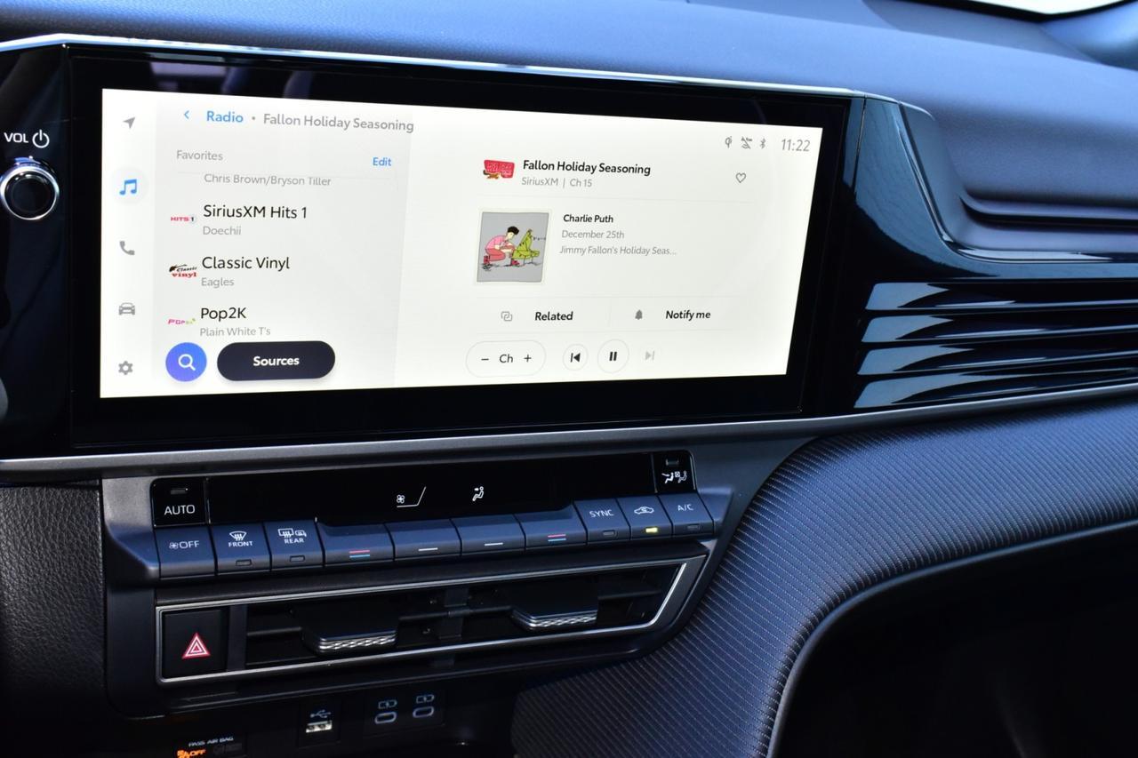 2025 Toyota Camry SE Tampa FL