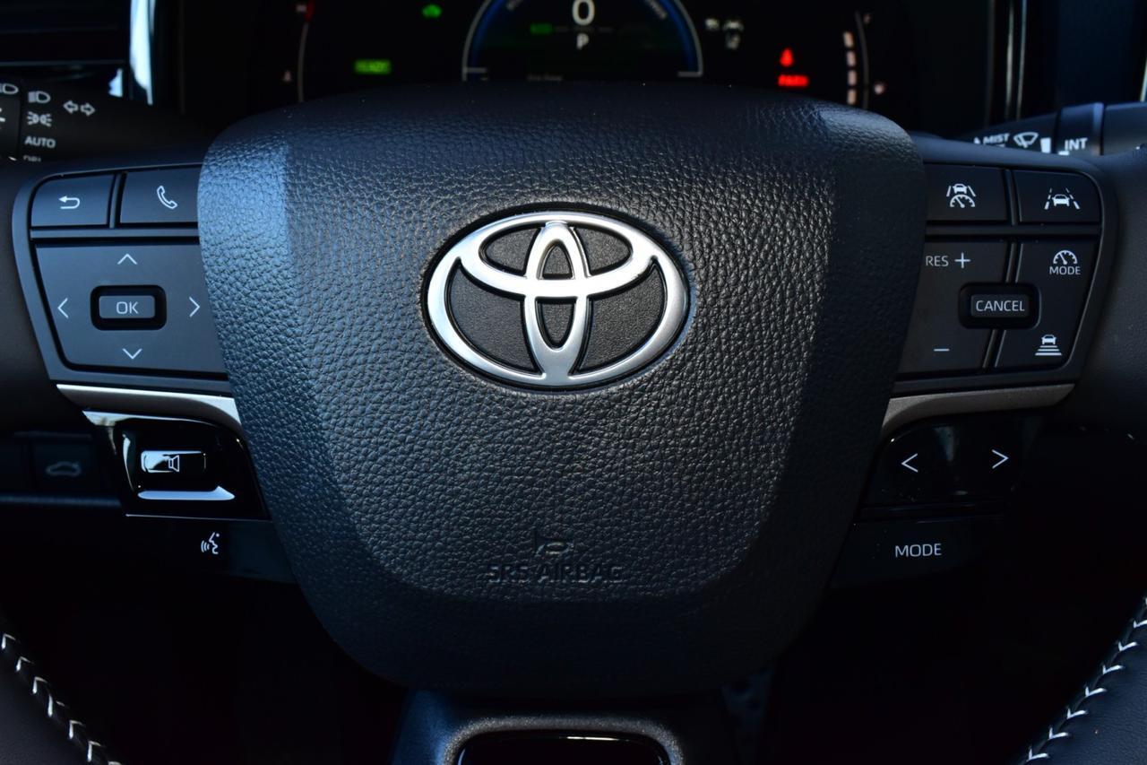 2025 Toyota Camry SE Tampa FL