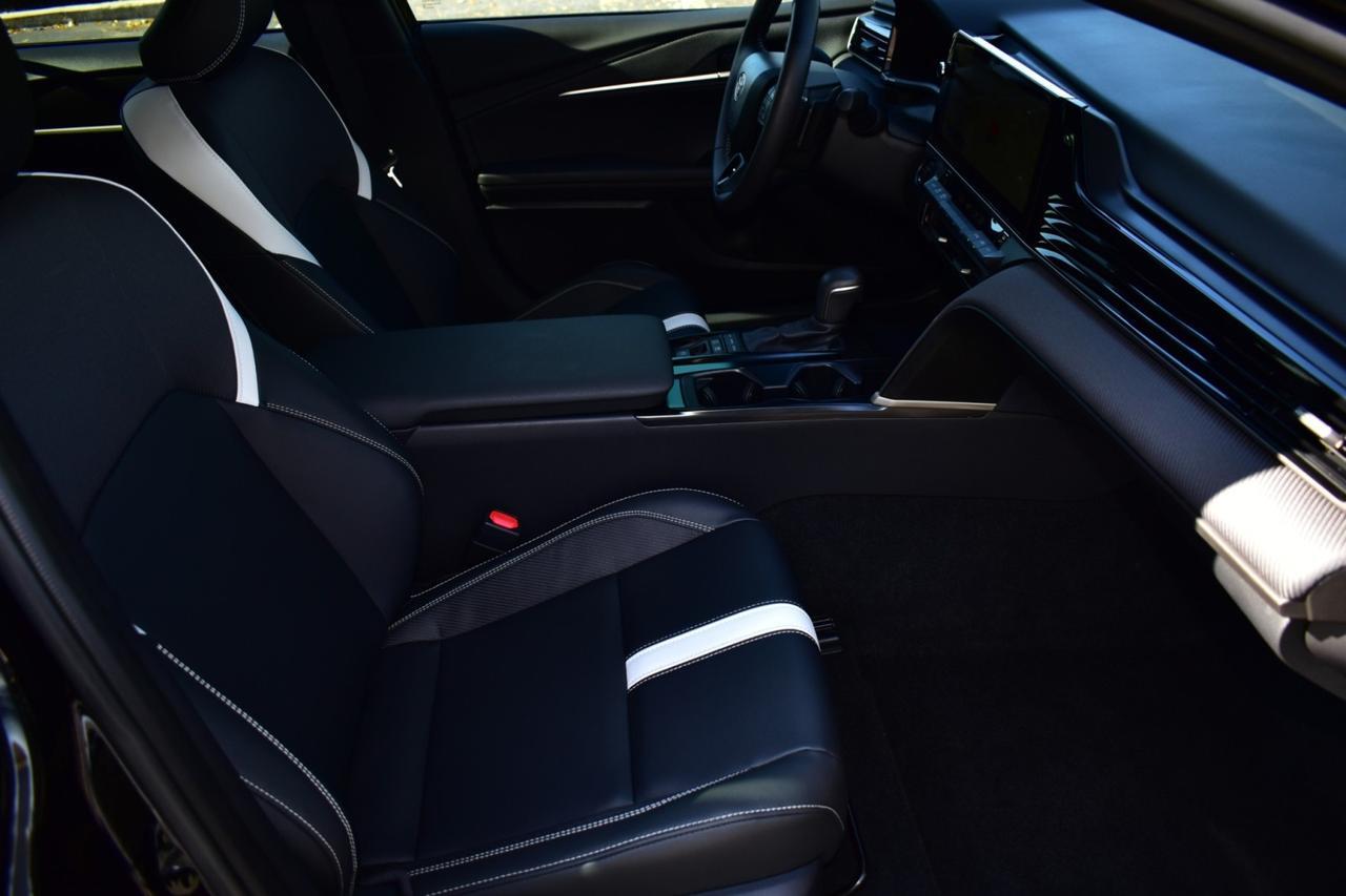 2025 Toyota Camry SE Tampa FL