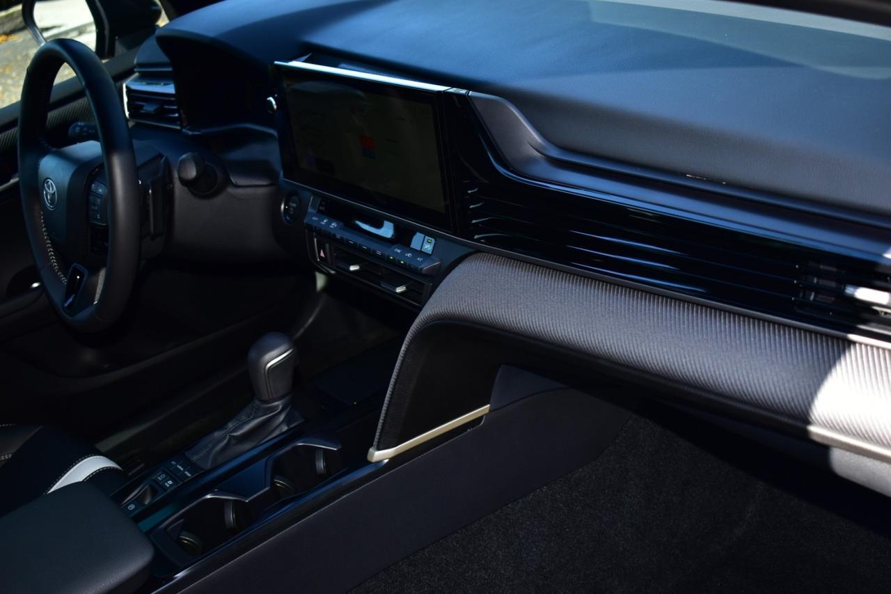 2025 Toyota Camry SE Tampa FL