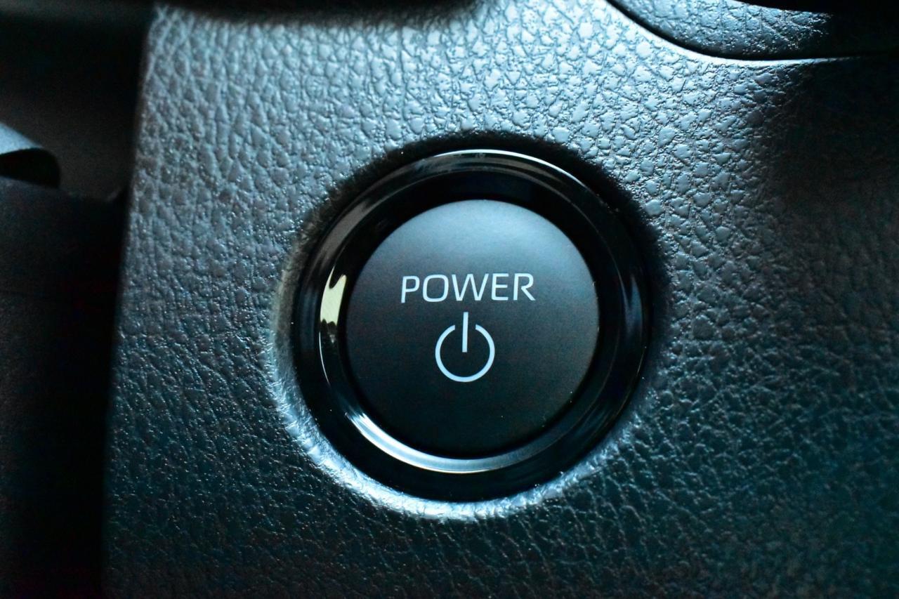 2025 Toyota Camry SE Tampa FL