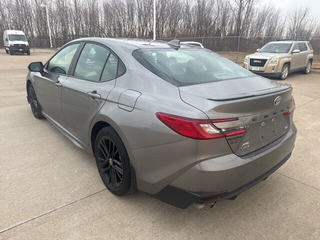 2025 Toyota Camry SE West Burlington IA