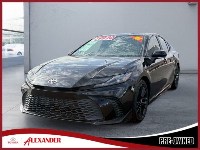 2025 Toyota Camry SE