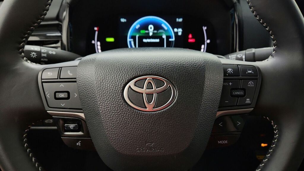 2025 Toyota Camry SE Laurel MD