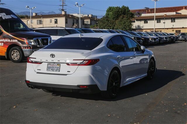2025 Toyota Camry SE Glendale CA