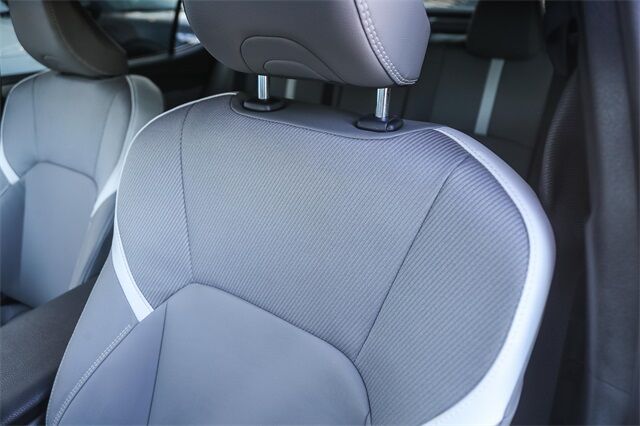 2025 Toyota Camry SE Glendale CA