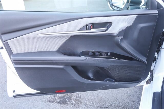 2025 Toyota Camry SE Glendale CA
