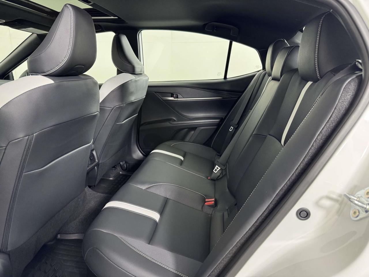 2025 Toyota Camry SE Fredericksburg VA