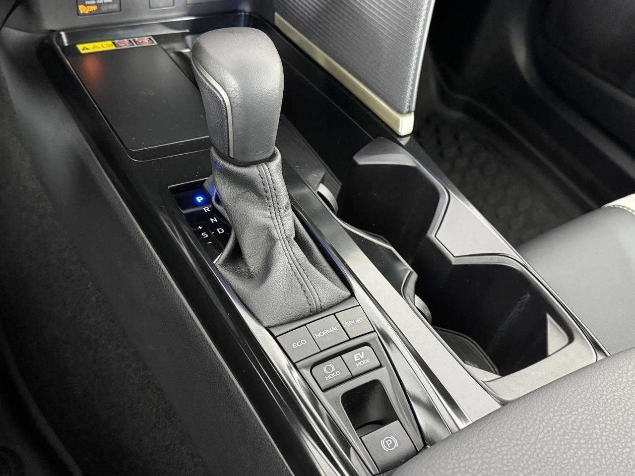 2025 Toyota Camry SE Fredericksburg VA