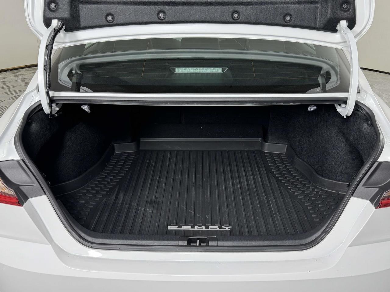 2025 Toyota Camry SE Fredericksburg VA