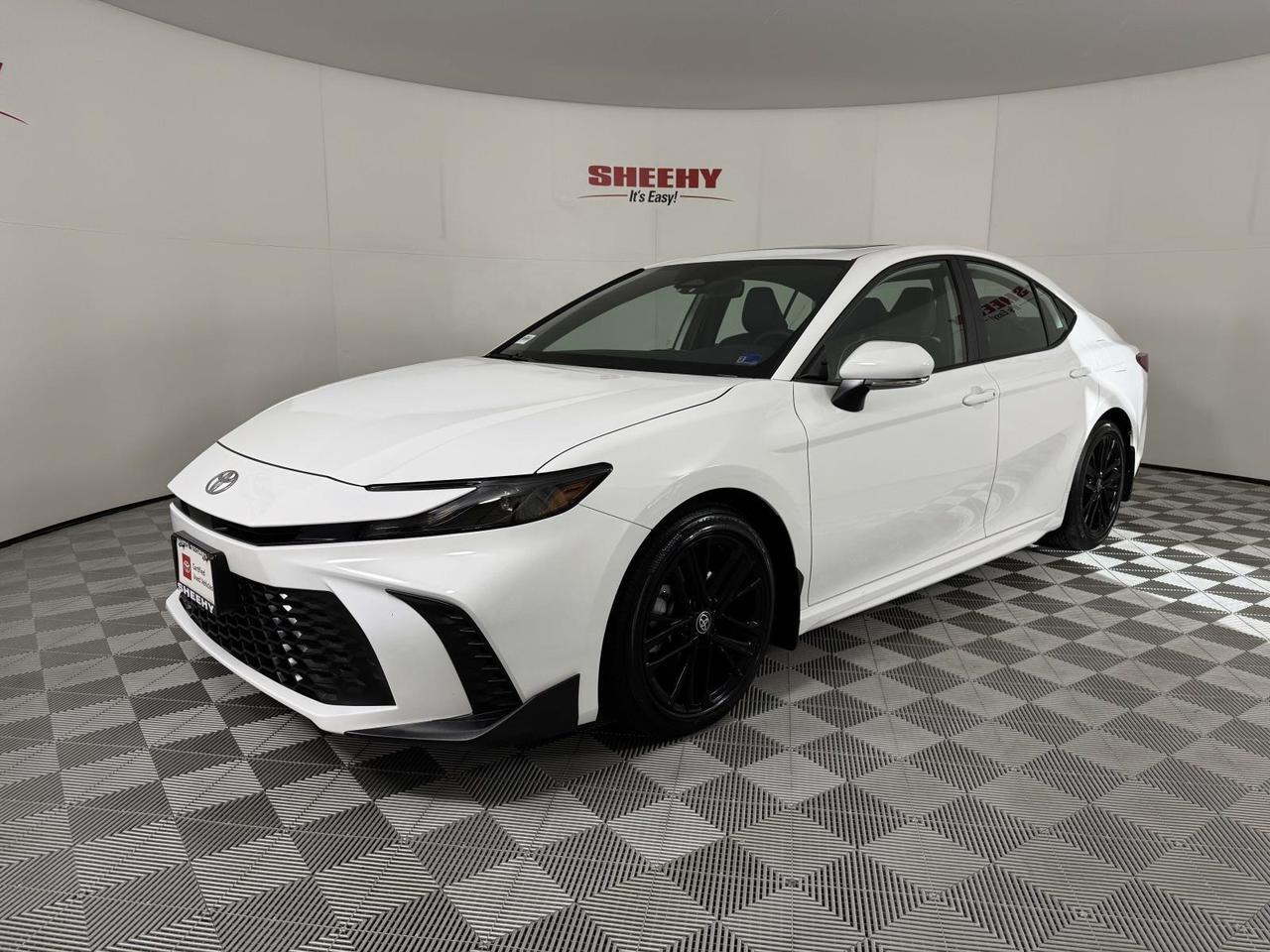 2025 Toyota Camry SE Fredericksburg VA