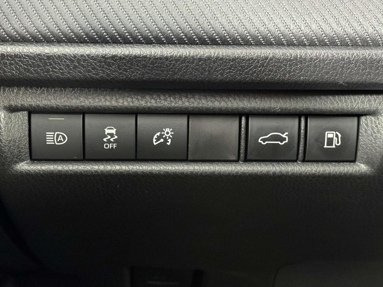 2025 Toyota Camry SE Fredericksburg VA