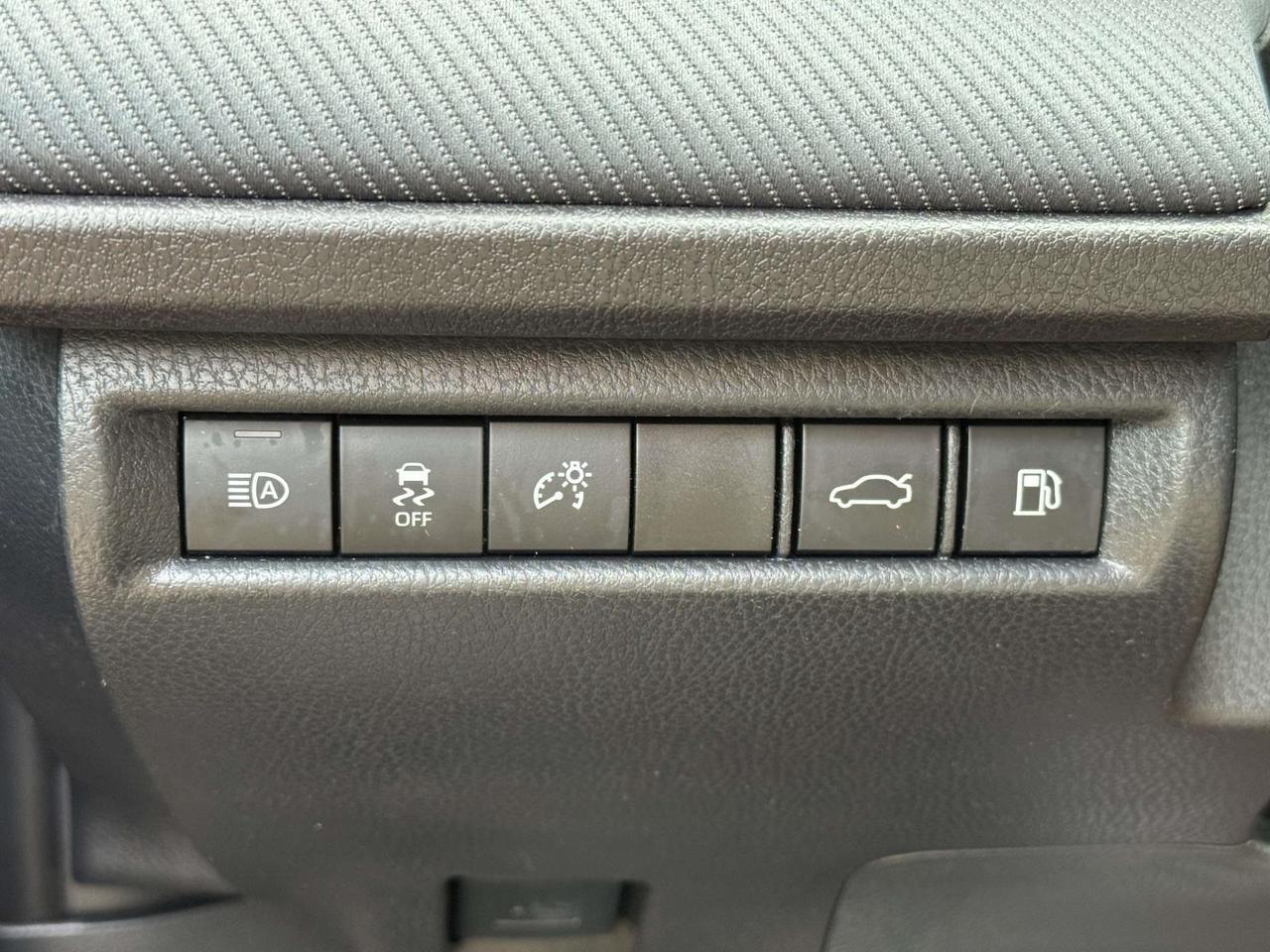 2025 Toyota Camry SE Fredericksburg VA