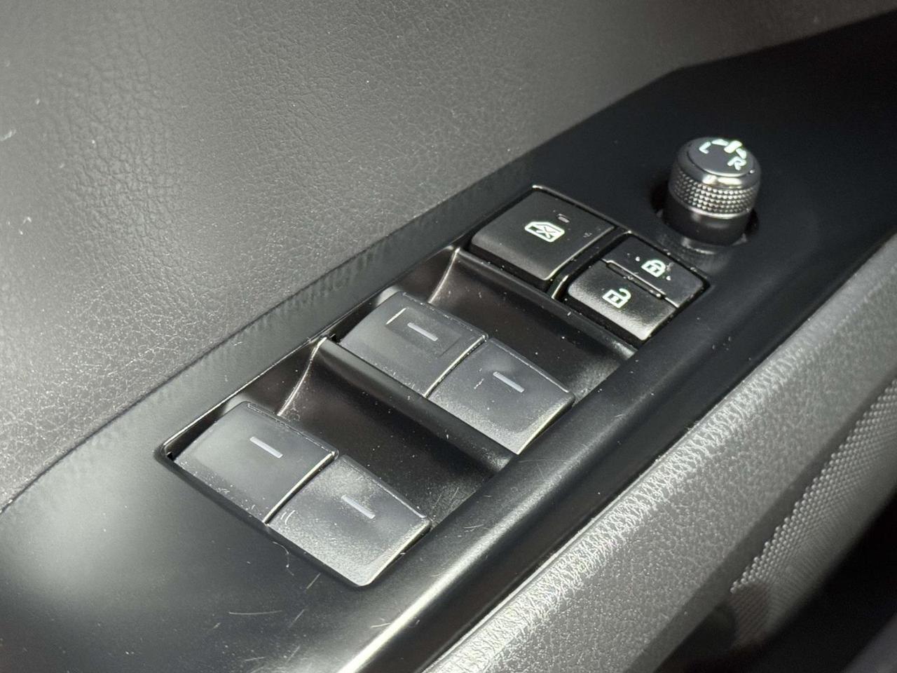 2025 Toyota Camry SE Fredericksburg VA