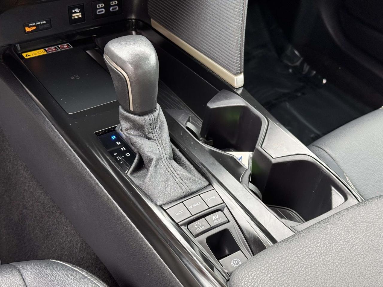 2025 Toyota Camry SE Fredericksburg VA