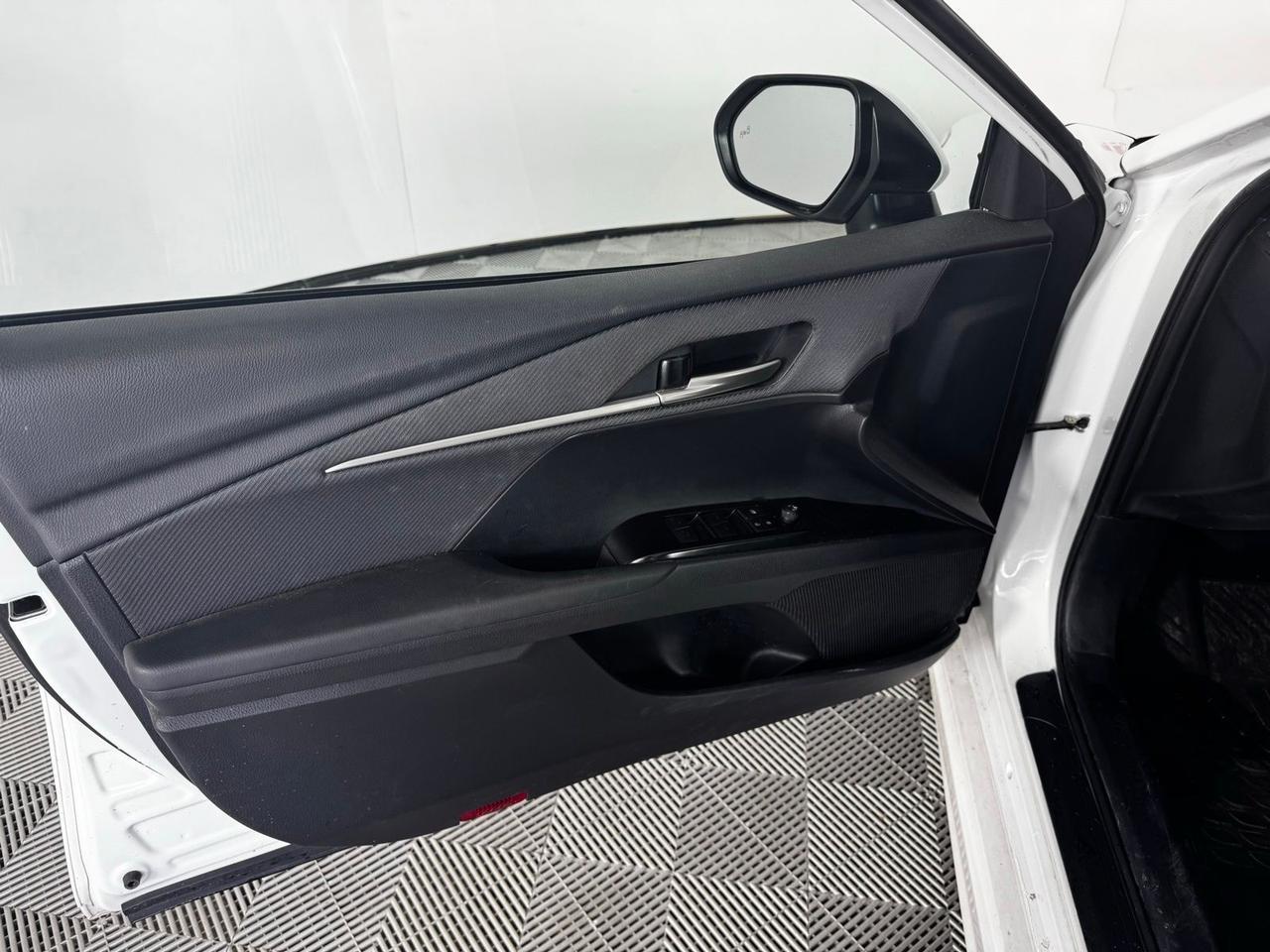 2025 Toyota Camry SE Fredericksburg VA