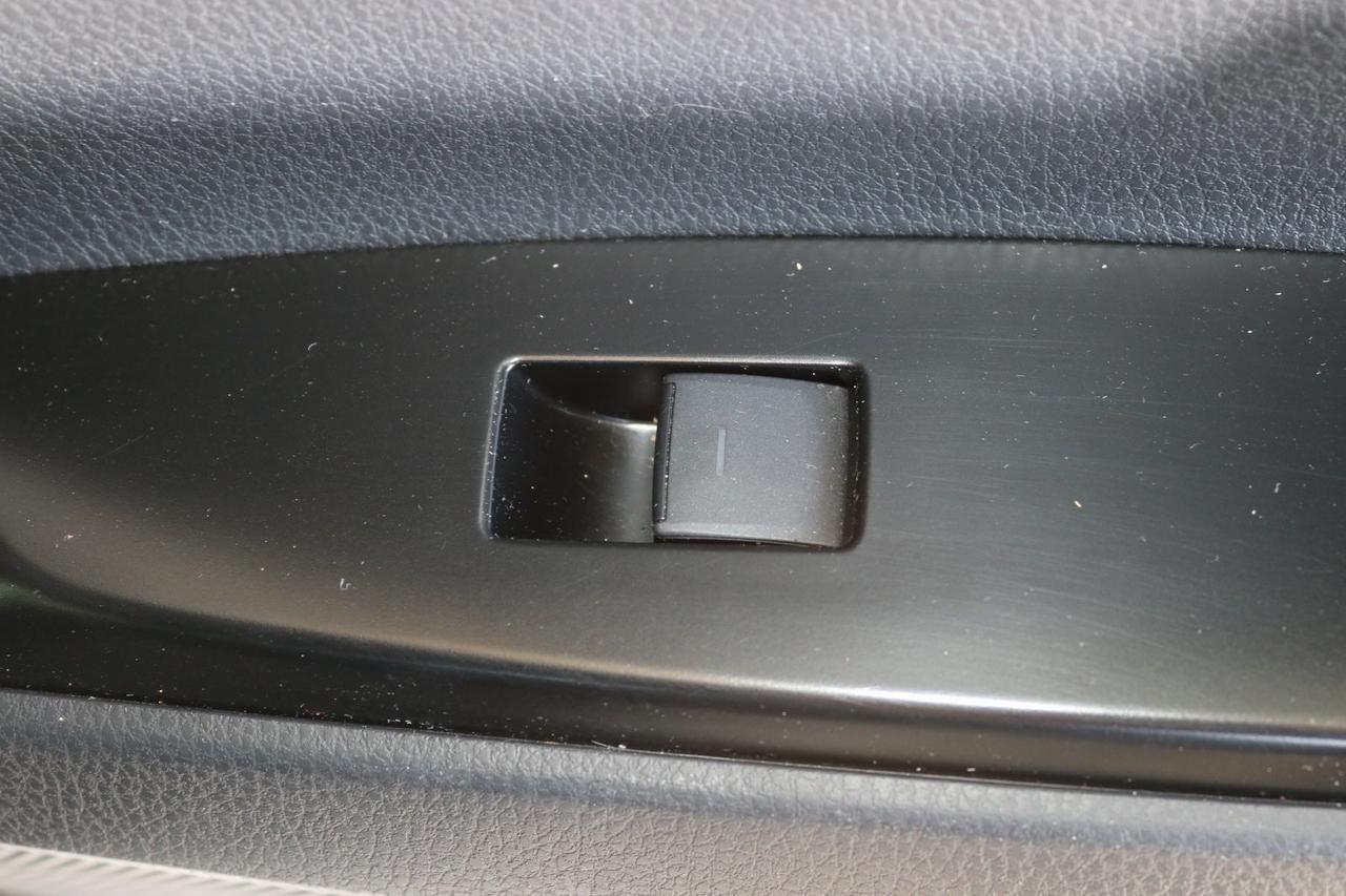 2025 Toyota Camry SE Fredericksburg VA