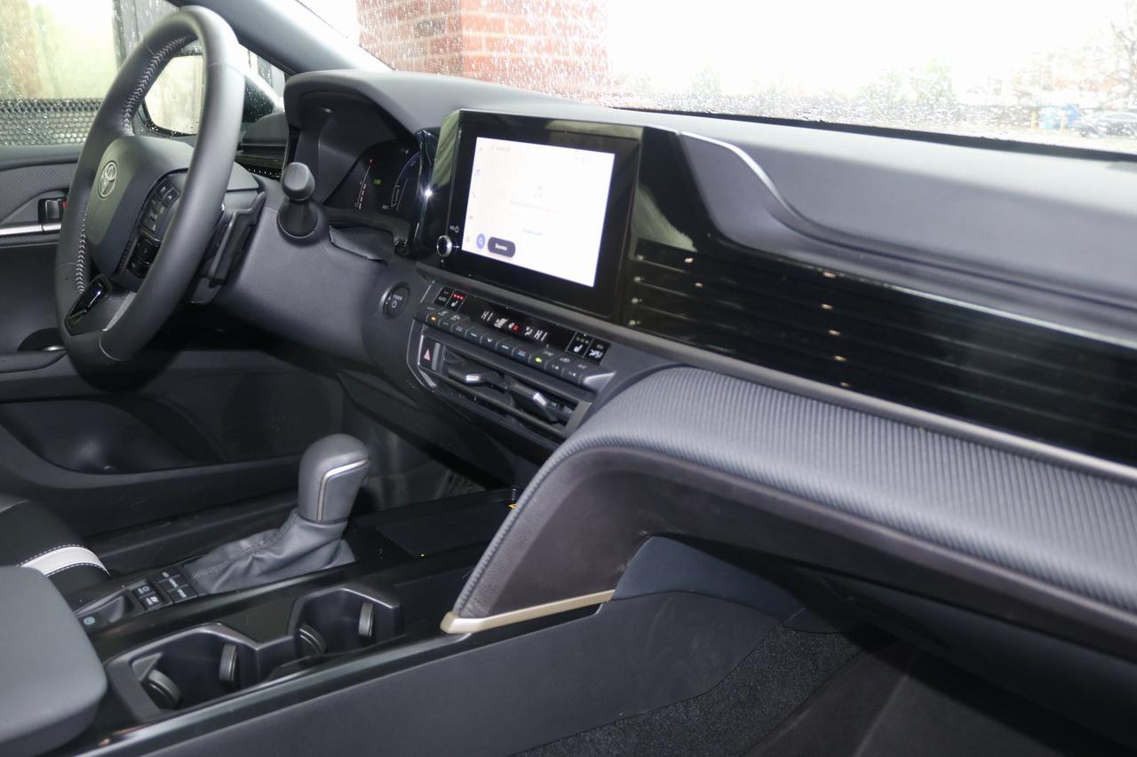 2025 Toyota Camry SE Fredericksburg VA