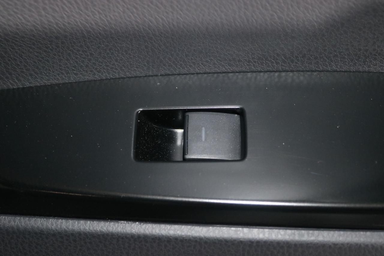 2025 Toyota Camry SE Fredericksburg VA