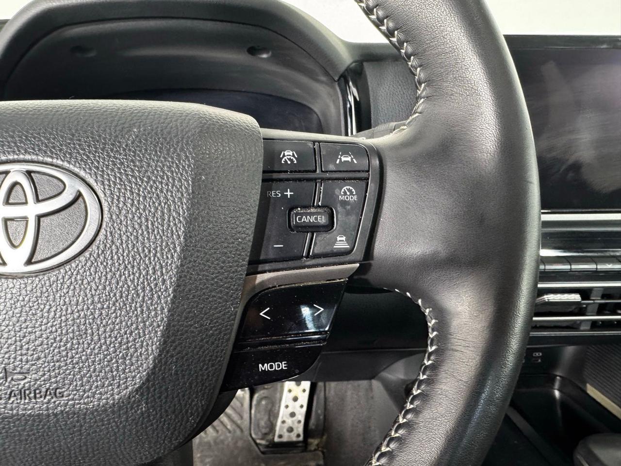2025 Toyota Camry SE Fredericksburg VA