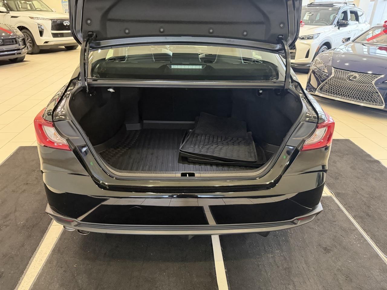 2025 Toyota Camry SE Annapolis MD