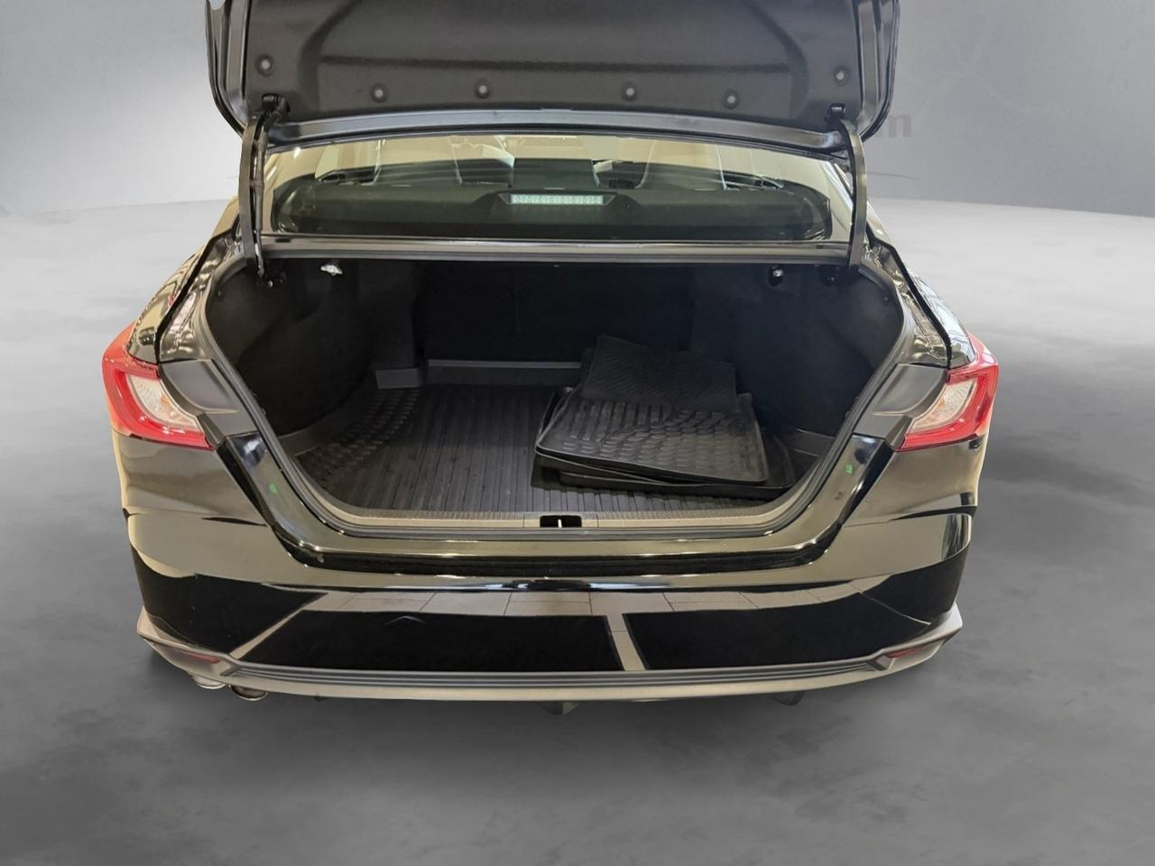 2025 Toyota Camry SE Annapolis MD