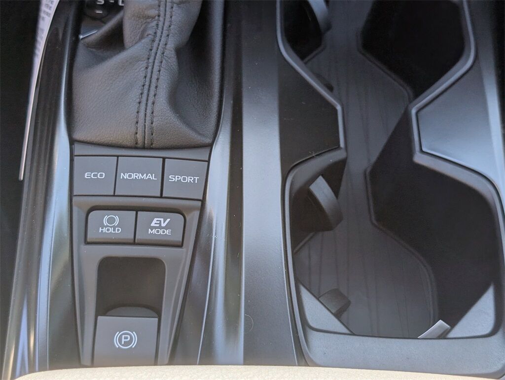 2025 Toyota Camry SE Cockeysville MD