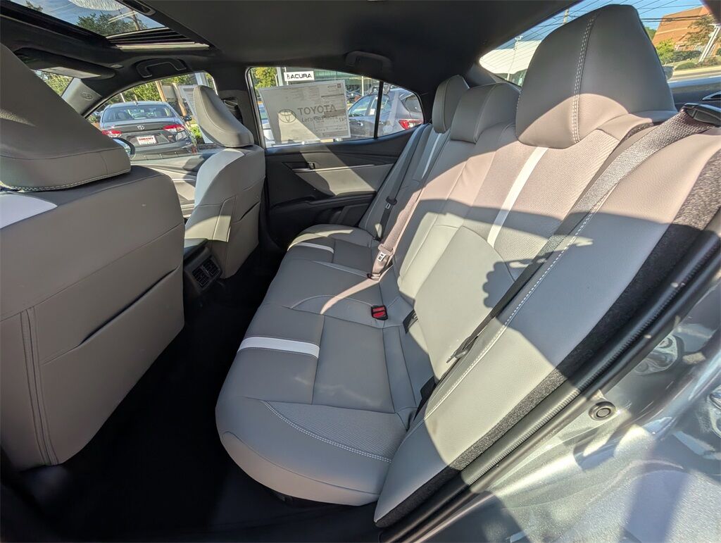 2025 Toyota Camry SE Cockeysville MD