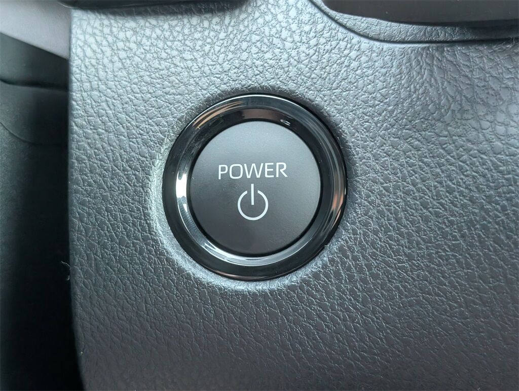2025 Toyota Camry SE Cockeysville MD