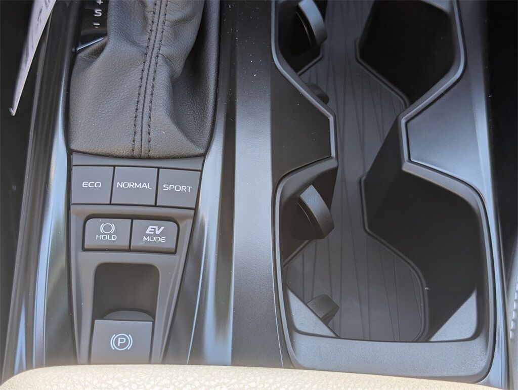 2025 Toyota Camry SE Cockeysville MD