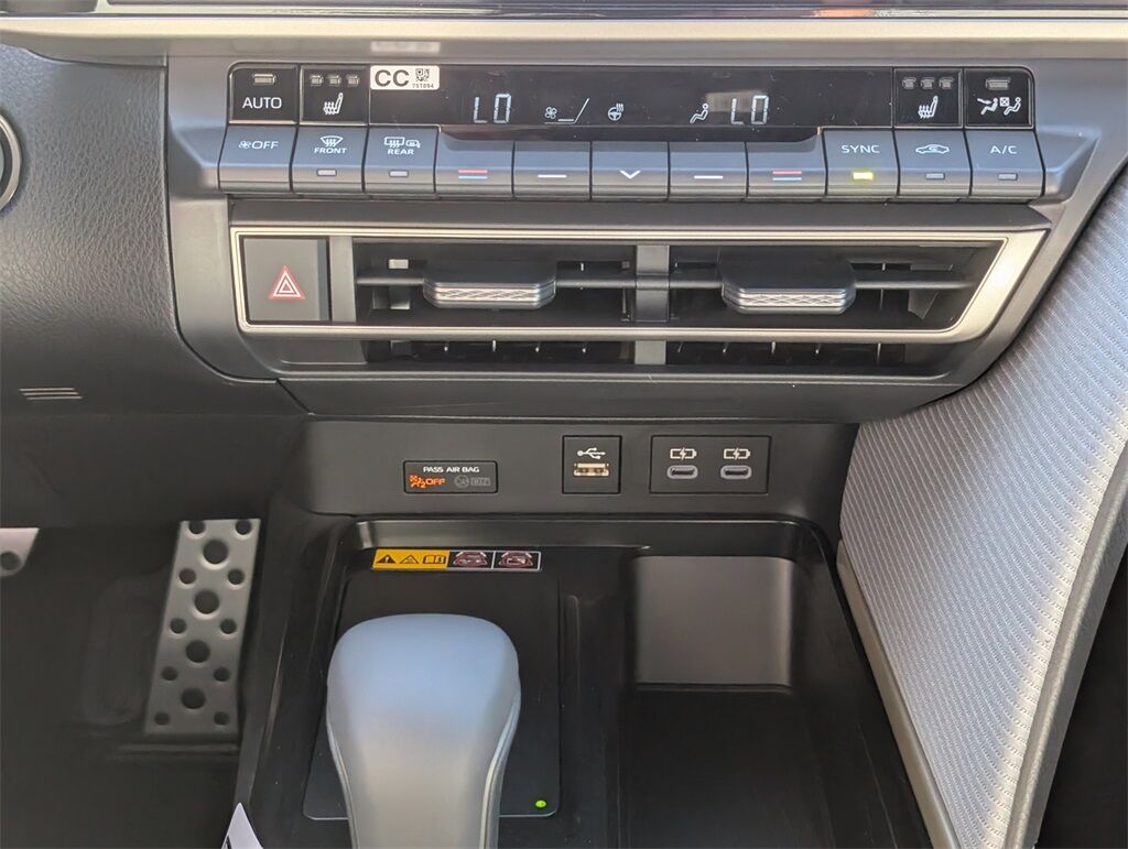 2025 Toyota Camry SE Cockeysville MD