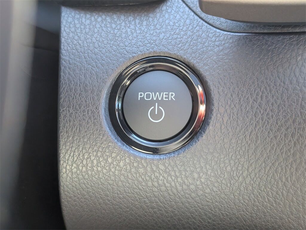 2025 Toyota Camry SE Cockeysville MD