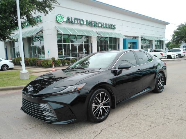 2025 Toyota Camry XLE