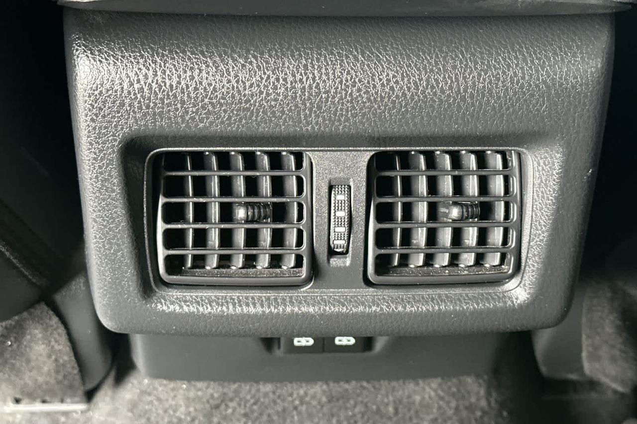 2025 Toyota Camry XLE Roseville CA