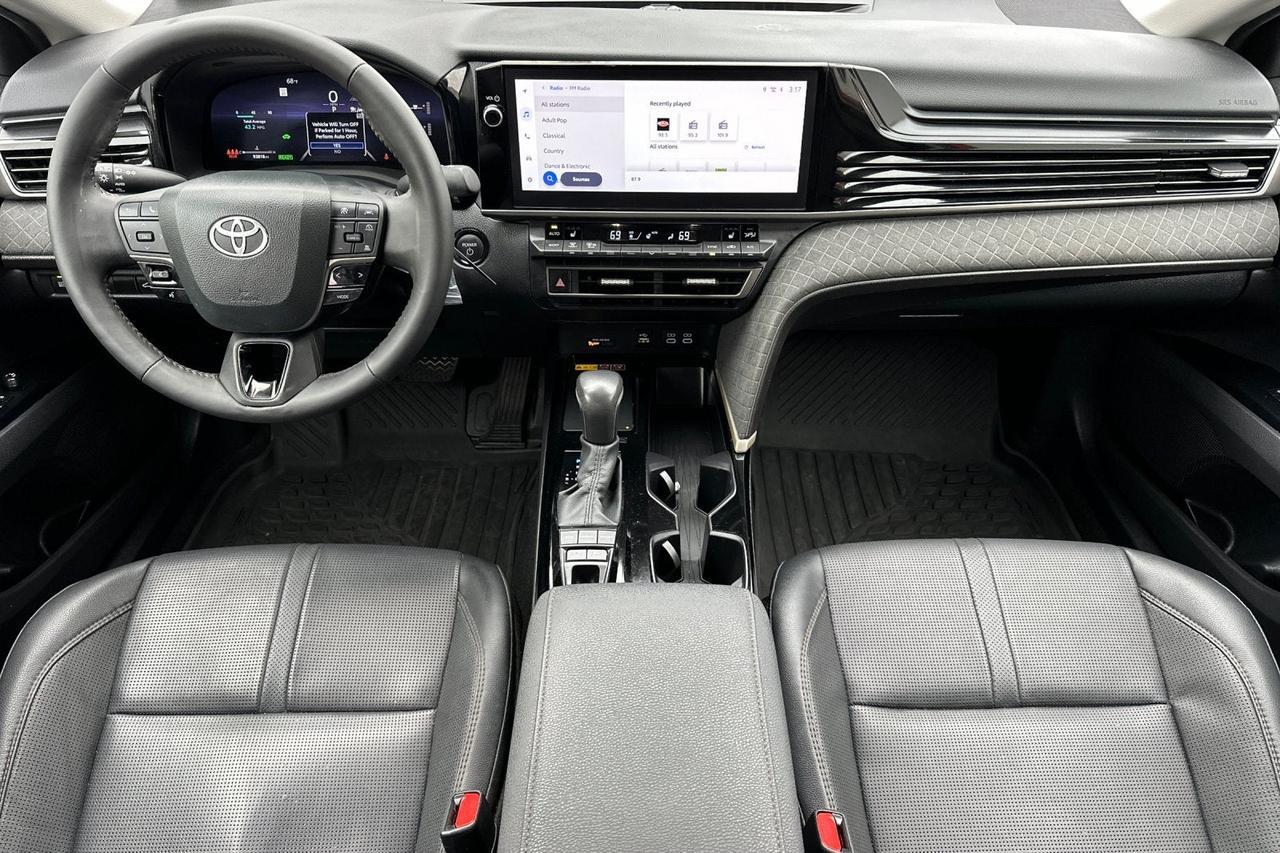 2025 Toyota Camry XLE