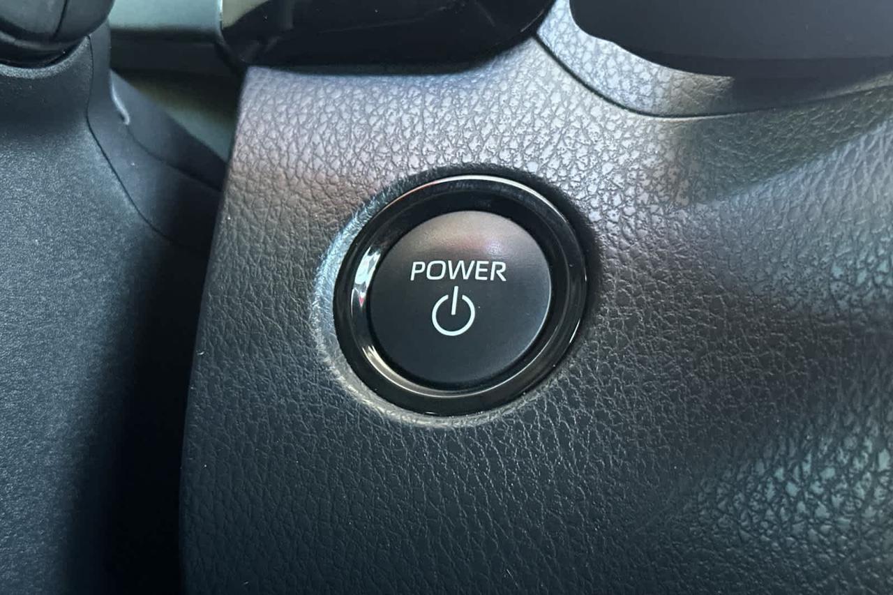 2025 Toyota Camry XLE Roseville CA