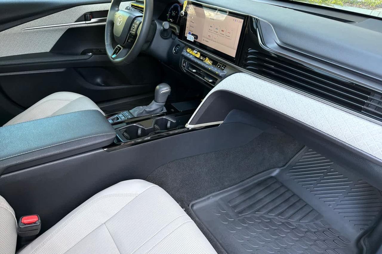 2025 Toyota Camry XLE Roseville CA
