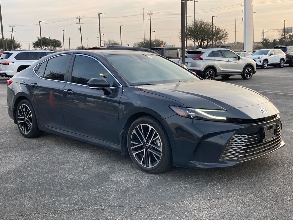 2025 Toyota Camry XLE